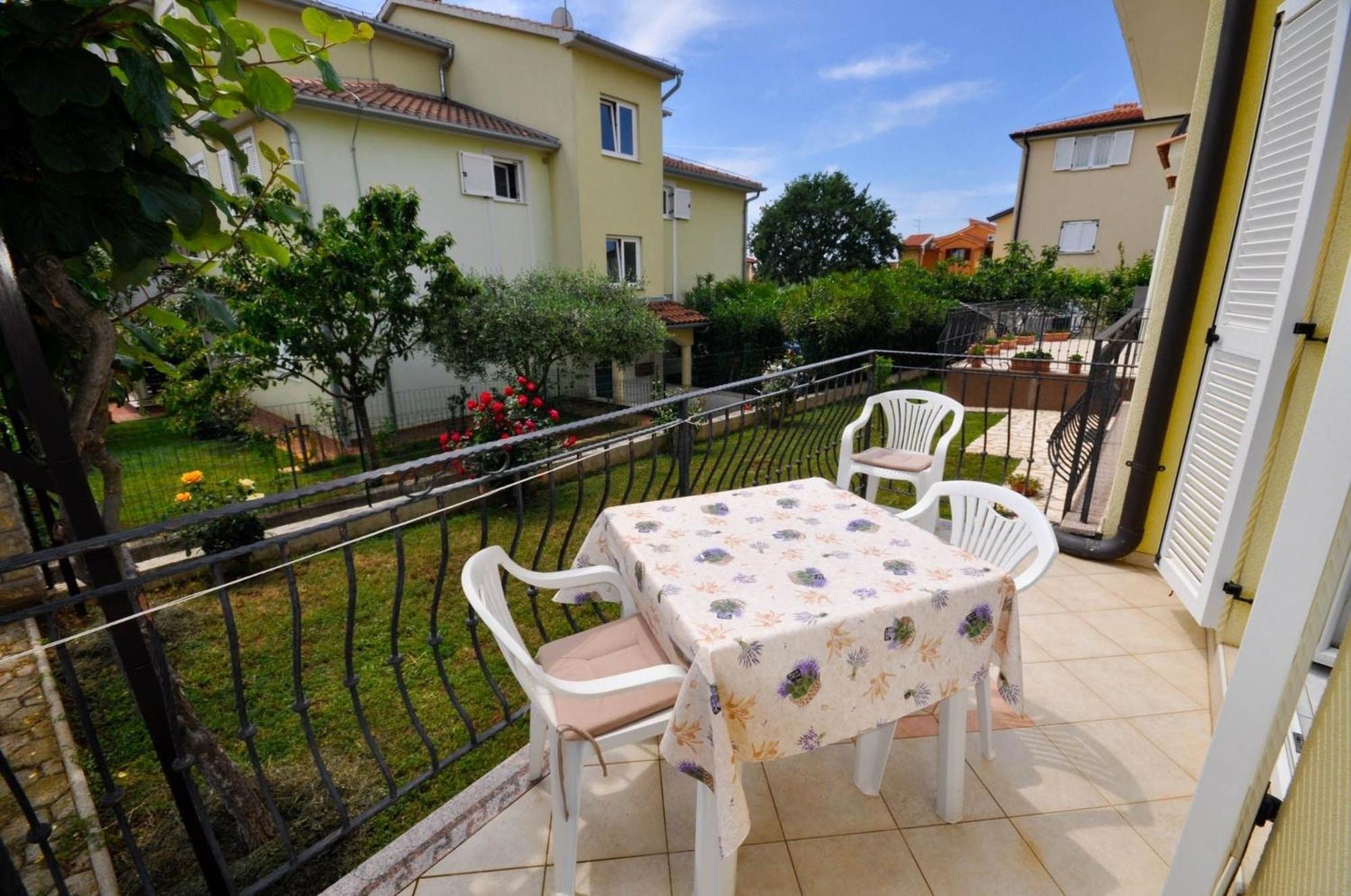 Ferienwohnung Fuer 2 Personen 30 M2 In Novigrad, Istrien Karpinjan ภายนอก รูปภาพ